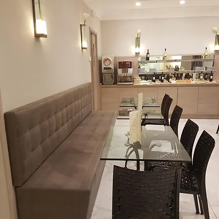 Ludovisi Palace Hotel 4*